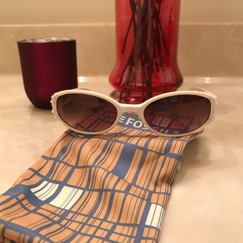 Fossil Sunglasses with case